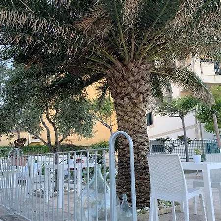 بيت ضيافة Giumar